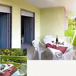 Family Friendly Getaway With Pool-beahost דירה ביביונה
