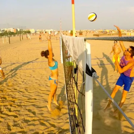 Apartamento Family Friendly Getaway With Pool-beahost Bibione