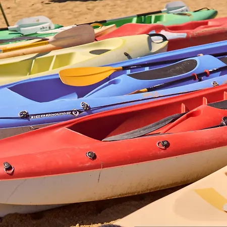 Family Friendly Getaway With Pool-beahost Appartement