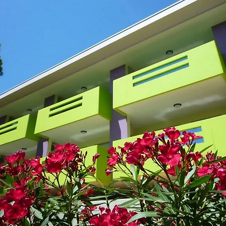 Apartment Family Friendly Getaway With Pool-beahost Bibione